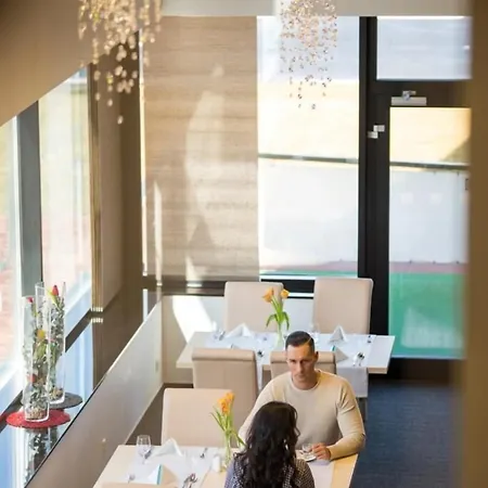 Hotell Thermal Sirava